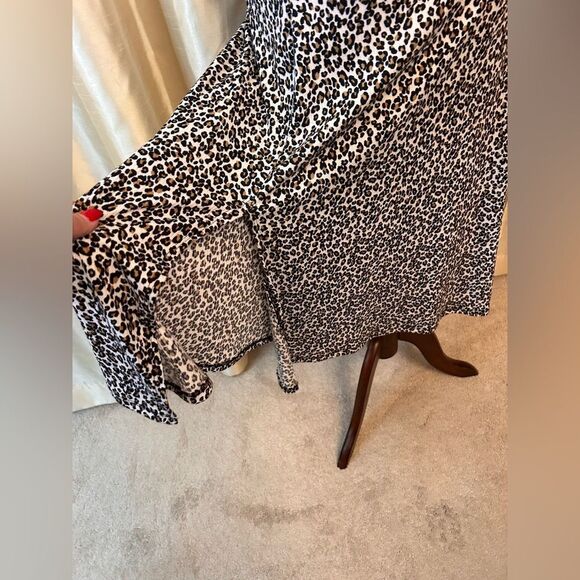 Jessica Simpson cheetah print leopard print maxi dress with slit EUC Size Small - Picture 5 of 5